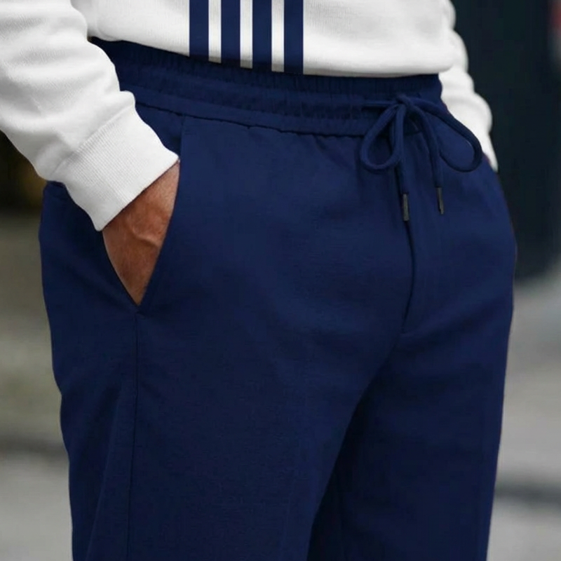 Set Pullover e Pantaloni con Stampa Grafica